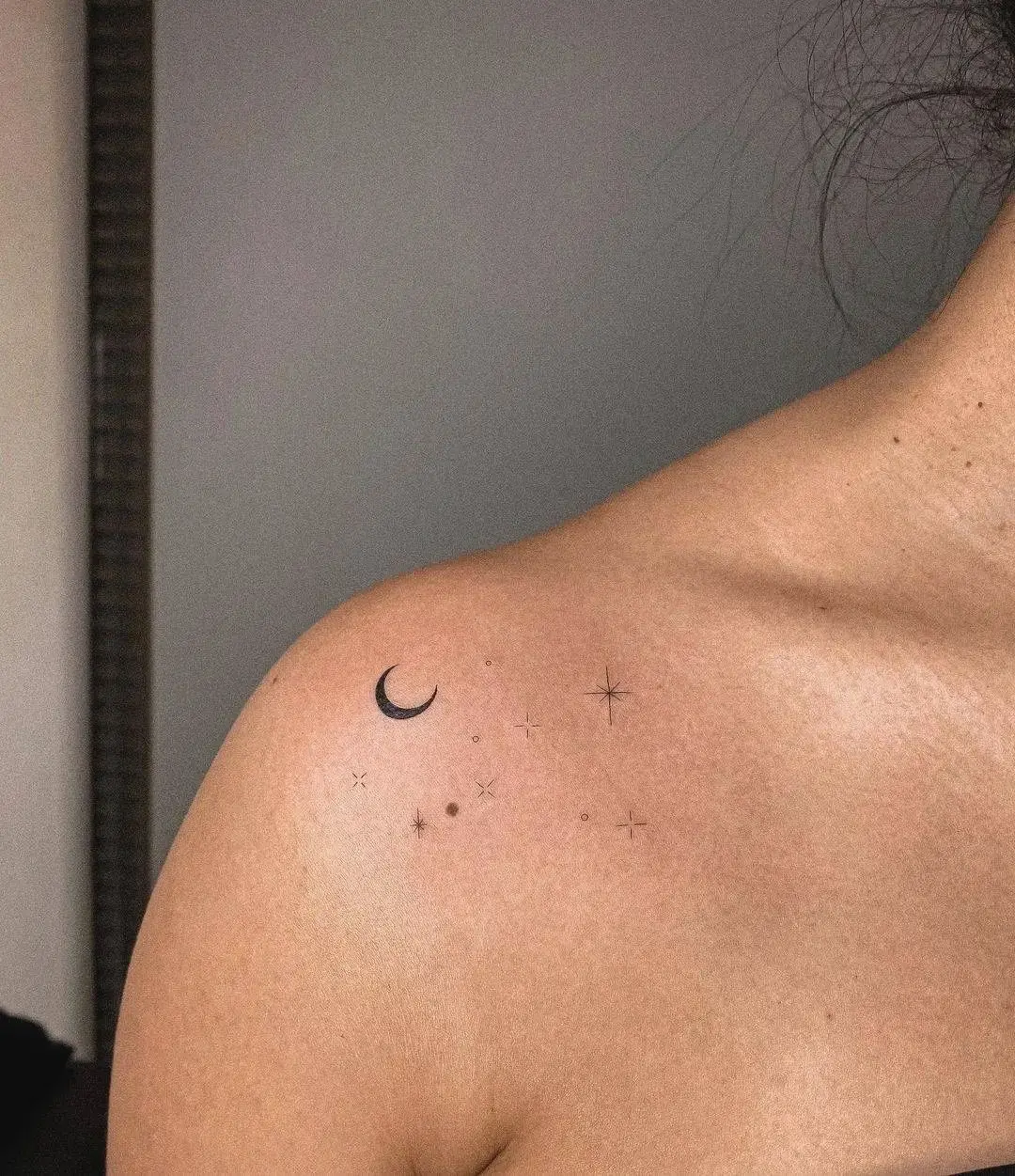 86 Minimalist Tattoo Ideas To Inspire Your Next Piece 2023 Minimalgoods 86 minimalist tattoo ideas to inspire your next piece 2023 minimalgoods